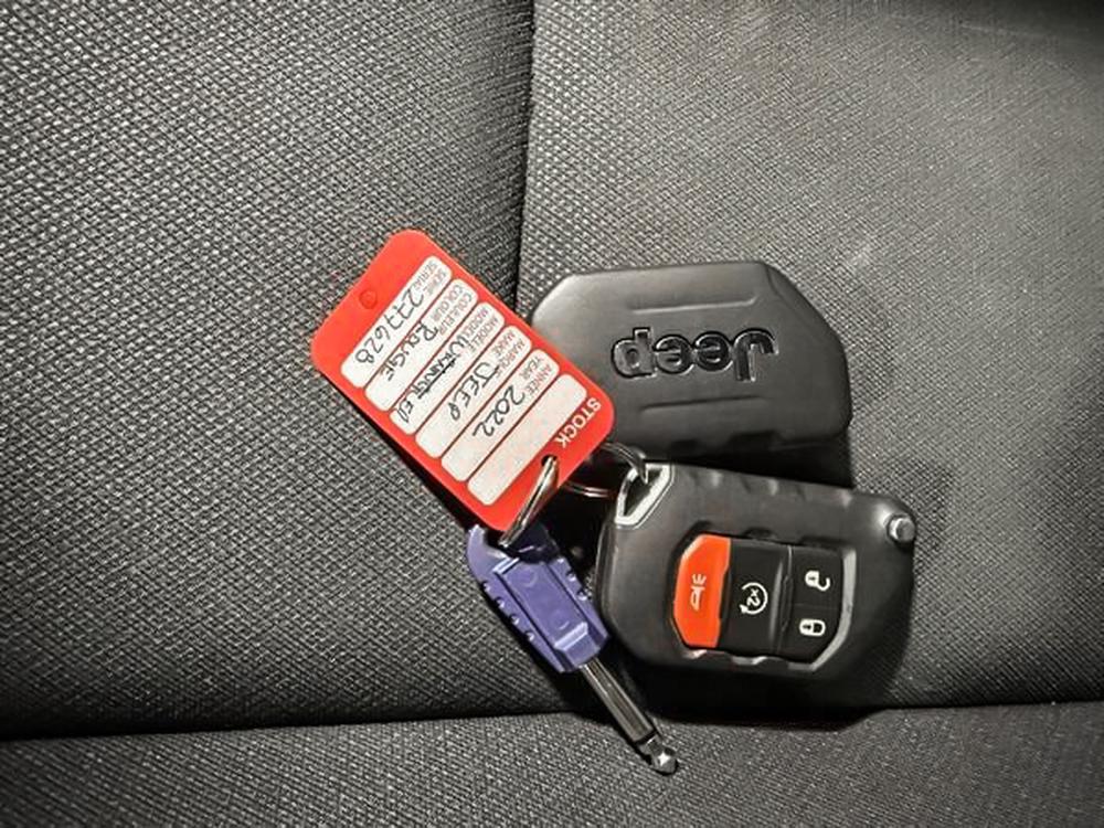 Jeep Wrangler ALTITUDE (MODIFICATIONS À VENIR) 2022 d&rsquo;occasion à vendre - 32