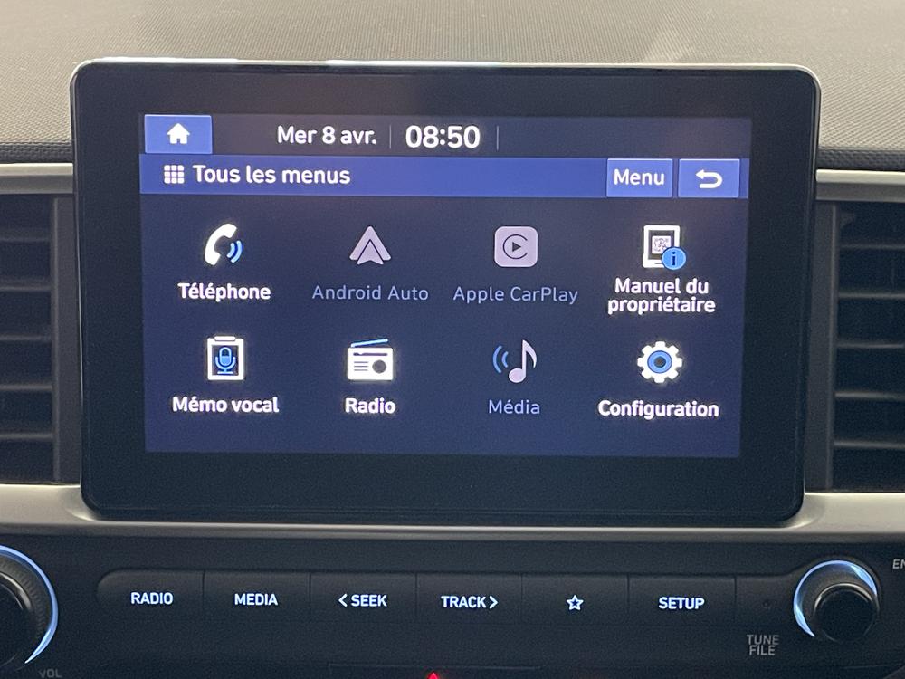 Hyundai Venue Essential 2022 d&rsquo;occasion à vendre - 21