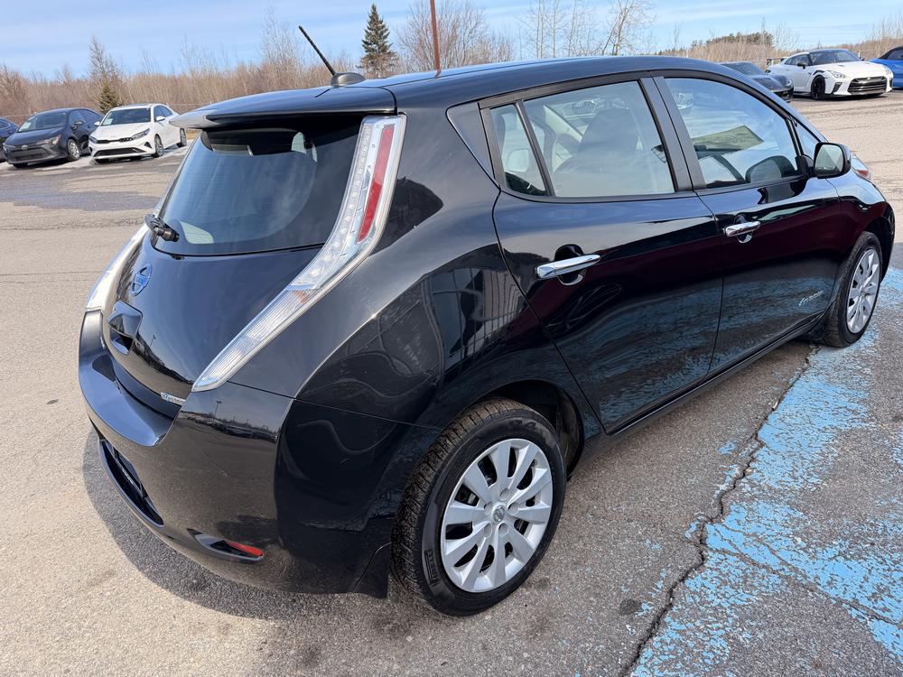 Nissan LEAF S 2017 d&rsquo;occasion à vendre - 8