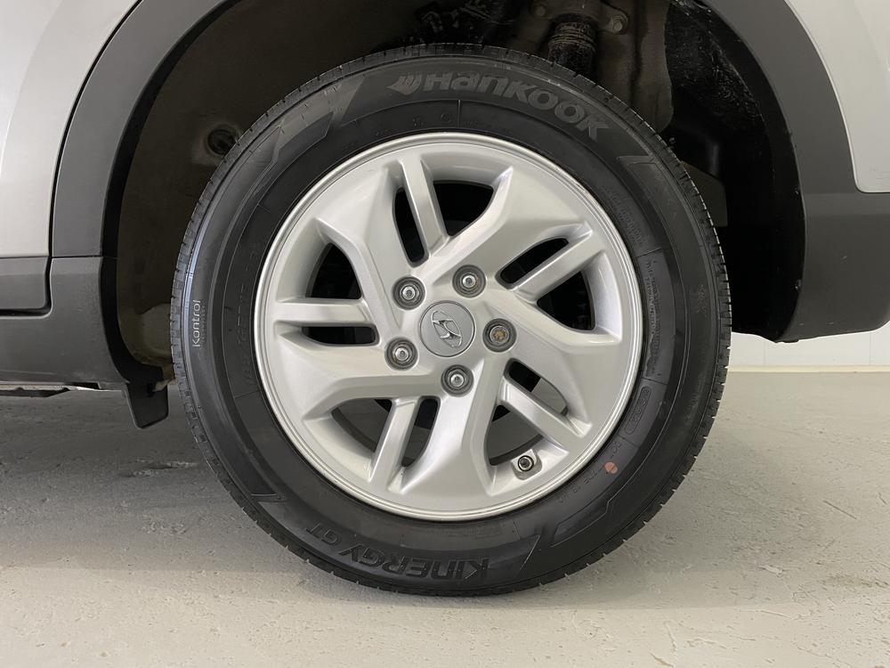 Hyundai Venue Preferred 2023 d&rsquo;occasion à vendre - 8