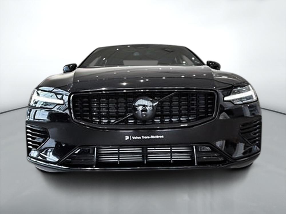 Volvo S60 hybride rechargeable T8 ULTRA BLACK EDITION AWD 2025 d&rsquo;occasion à vendre - 2