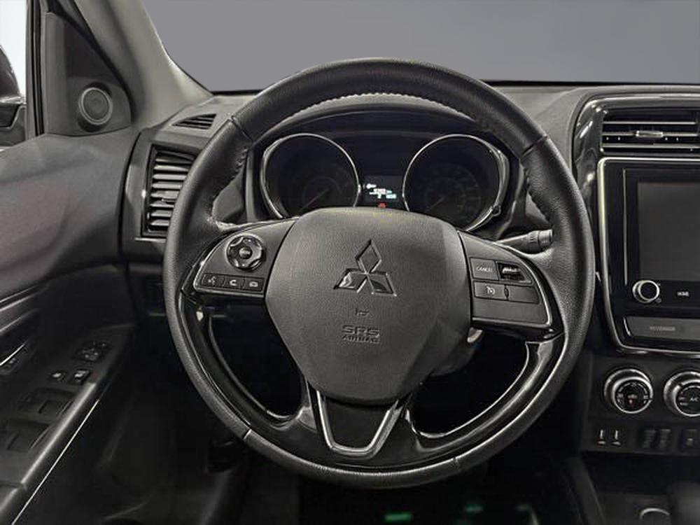 Mitsubishi RVR ES 2023 d&rsquo;occasion à vendre - 17