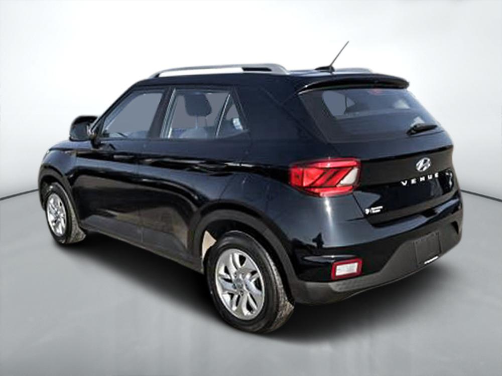 Hyundai Venue Preferred 2023 d&rsquo;occasion à vendre - 6