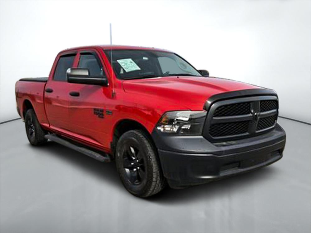 Ram 1500 Classic Tradesman black package