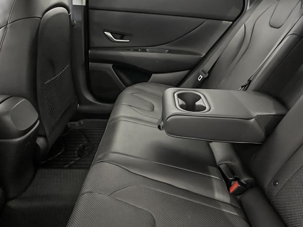 Hyundai Elantra Ultimate 2022 d&rsquo;occasion à vendre - 34