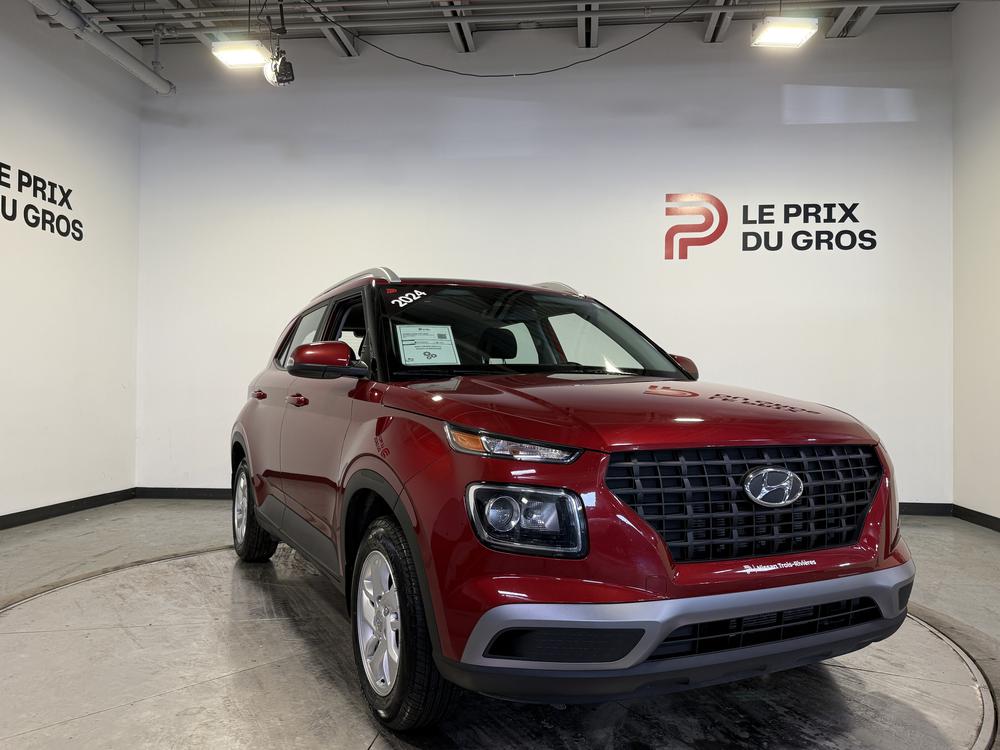 Hyundai Venue Preferred 2024 d&rsquo;occasion à vendre - 1