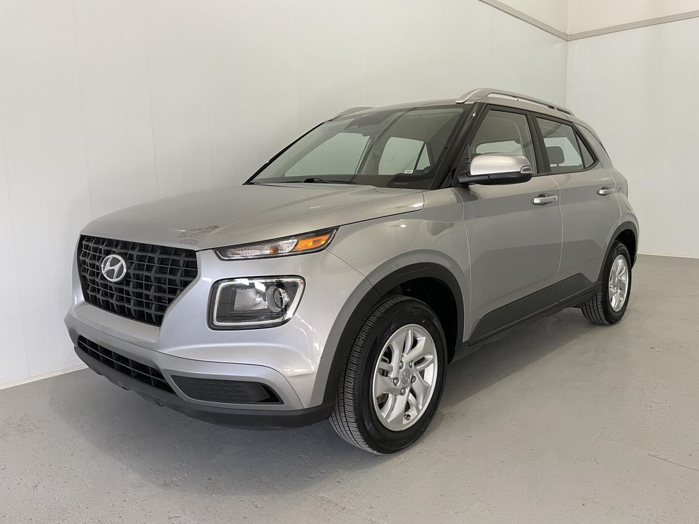 Hyundai Venue Preferred 2023 d&rsquo;occasion à vendre - 3