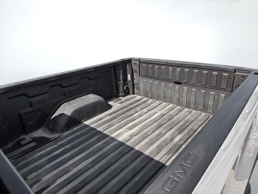 GMC Sierra 1500 AT4 2025 d&rsquo;occasion à vendre - 35