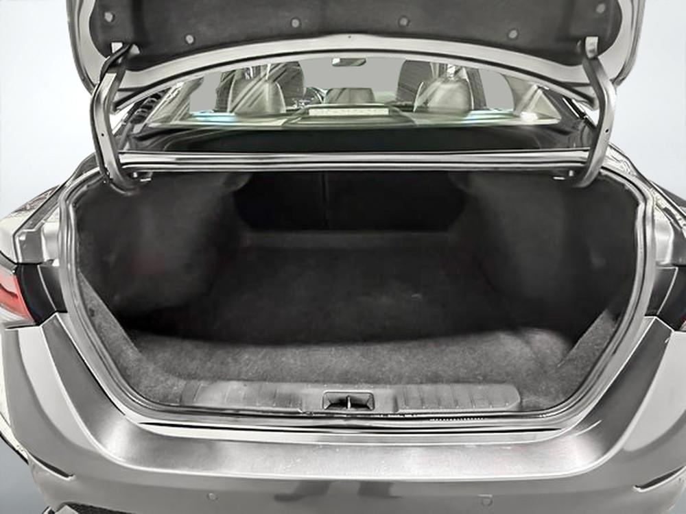 Nissan Sentra SR 2022 d&rsquo;occasion à vendre - 32