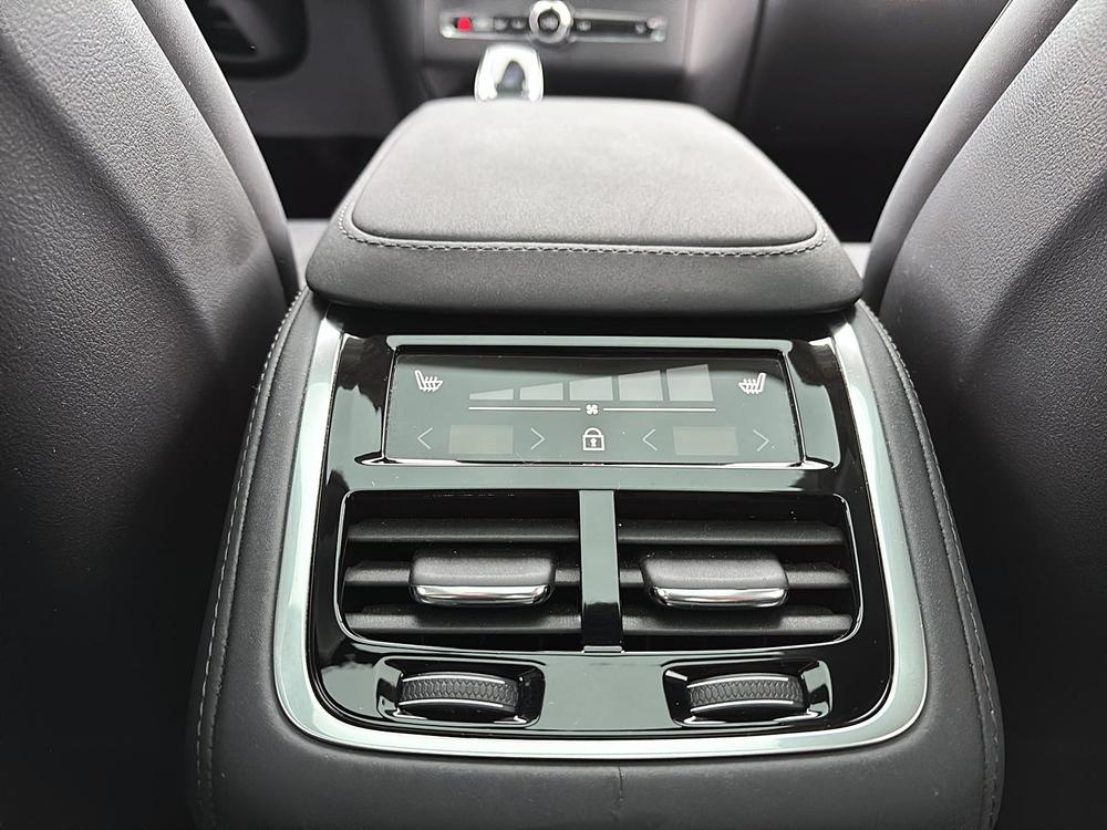 Volvo XC90 B6 PLUS AWD // 7 PLACES 2026 d&rsquo;occasion à vendre - 16