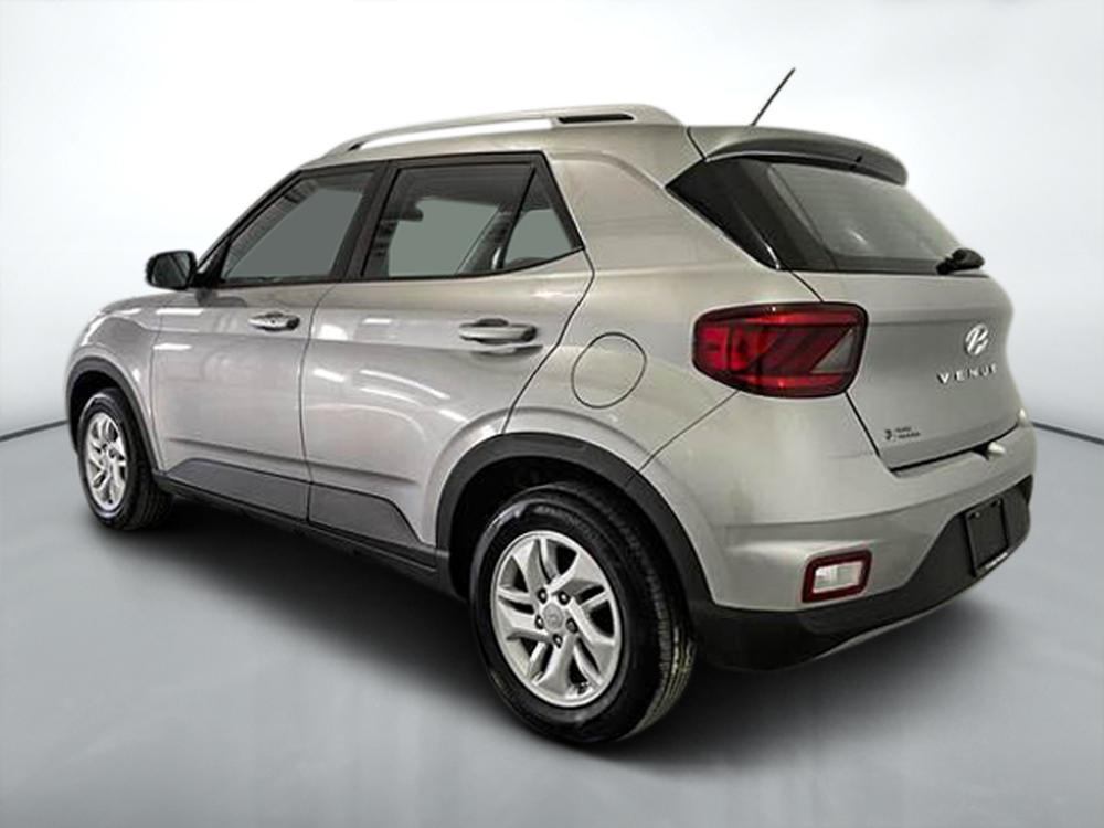 Hyundai Venue Preferred 2023 d&rsquo;occasion à vendre - 6