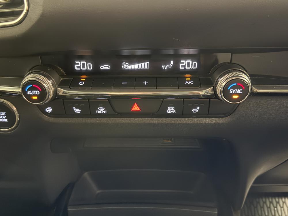 Mazda CX-30 GT 2020 d&rsquo;occasion à vendre - 28