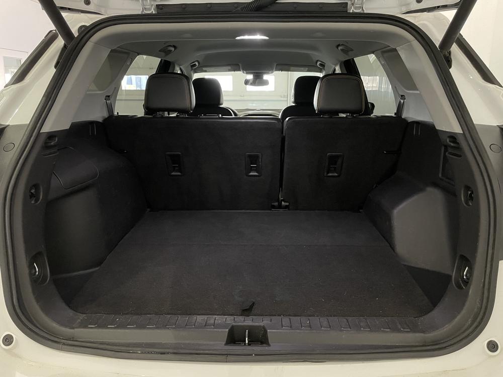 GMC Terrain AT4 AWD 2022 d&rsquo;occasion à vendre - 33