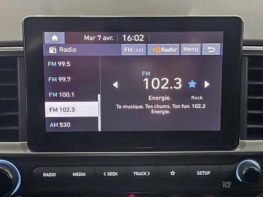 Hyundai Venue PREFERRED TWO TONE 2025 d&rsquo;occasion à vendre - 22