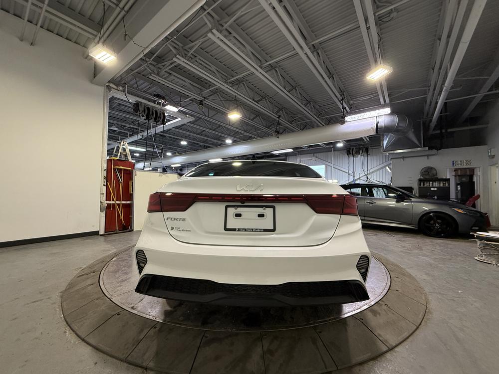 Kia Forte LX 2024 d&rsquo;occasion à vendre - 4