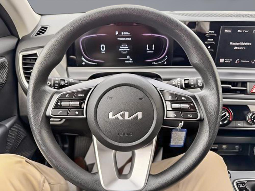Kia Seltos LX FWD 2024 d&rsquo;occasion à vendre - 19