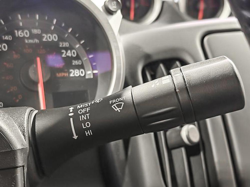 Nissan 370Z coupé BASE 2018 d&rsquo;occasion à vendre - 22