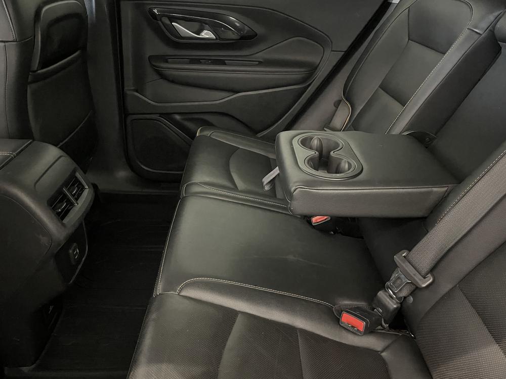 GMC Terrain AT4 AWD 2022 d&rsquo;occasion à vendre - 31
