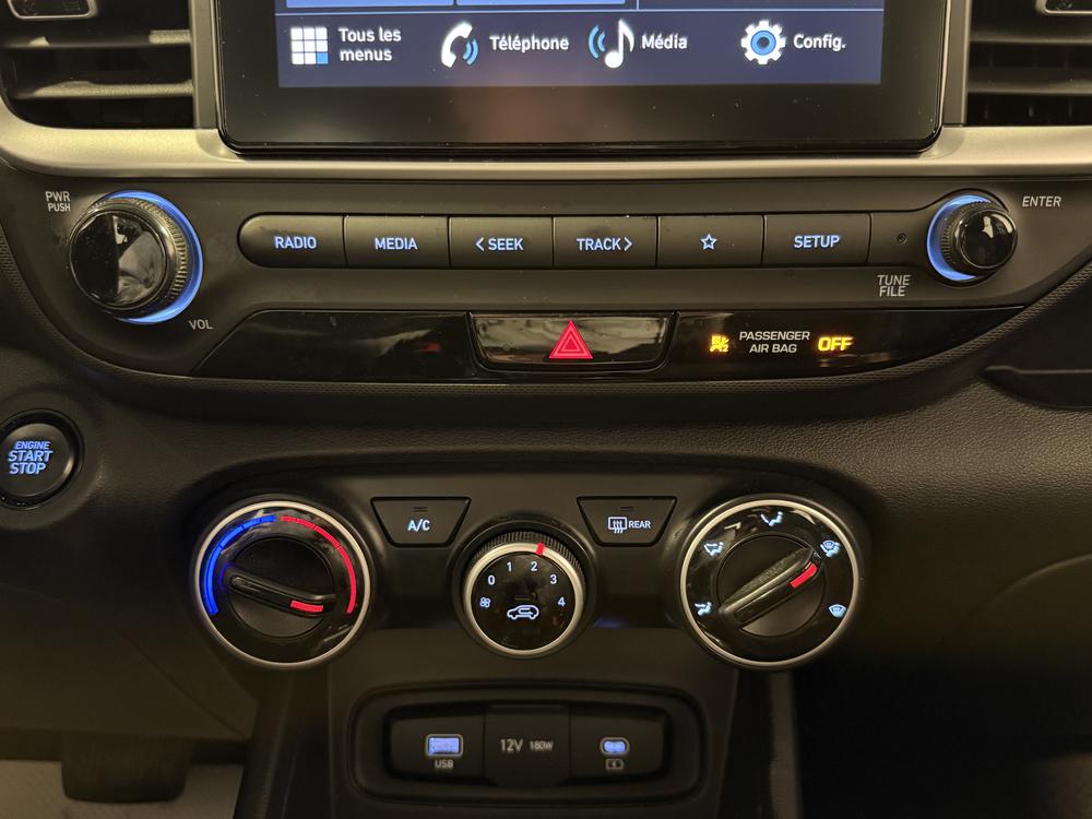 Hyundai Venue Preferred 2024 d&rsquo;occasion à vendre - 27