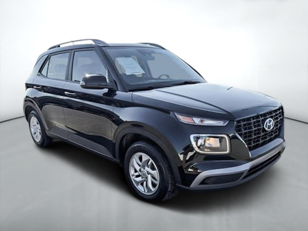 Hyundai Venue Preferred 2023 d&rsquo;occasion à vendre - 1