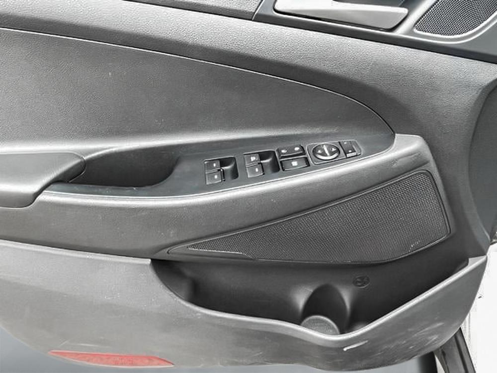 Hyundai Tucson PREMIUM FWD 2018 d&rsquo;occasion à vendre - 12