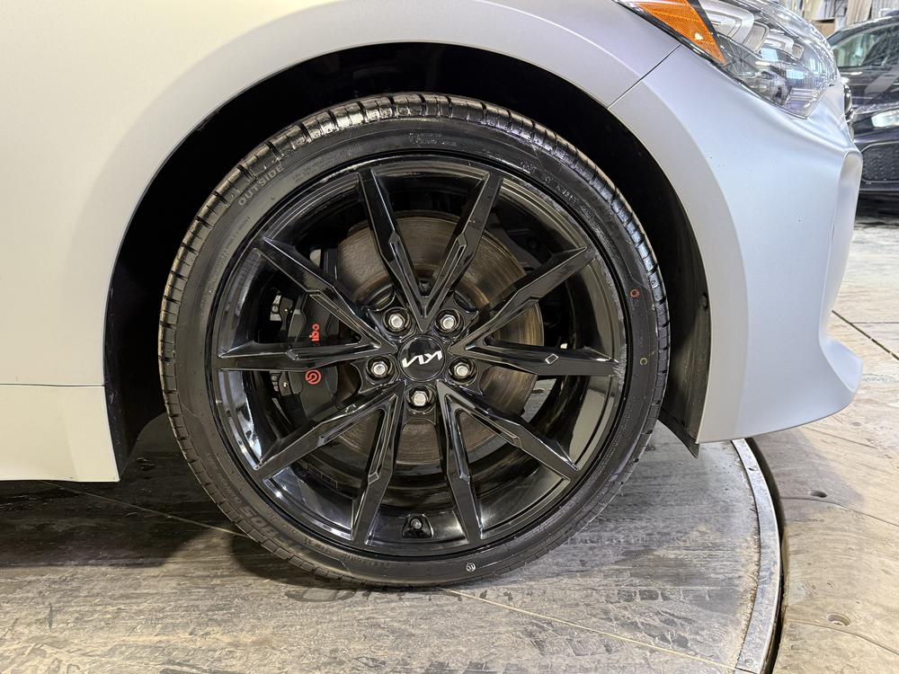 Kia Stinger GT ELITE 2023 d&rsquo;occasion à vendre - 13