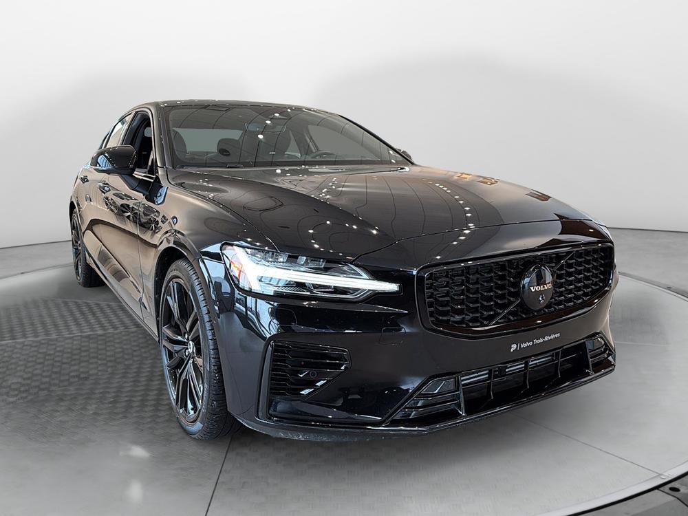 Volvo S60 hybride rechargeable T8 ULTRA BLACK EDITION AWD 2025 d&rsquo;occasion à vendre - 1