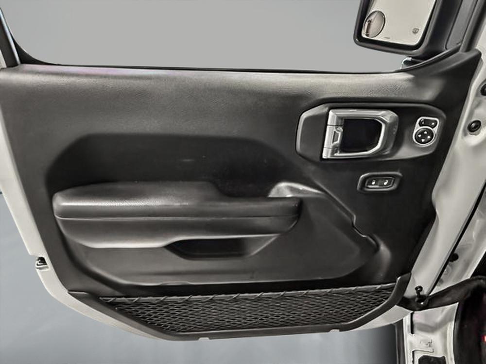 Jeep Gladiator High Altitude 2021 d&rsquo;occasion à vendre - 13