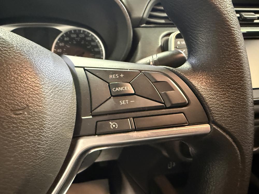 Nissan Versa S 2021 d&rsquo;occasion à vendre - 19