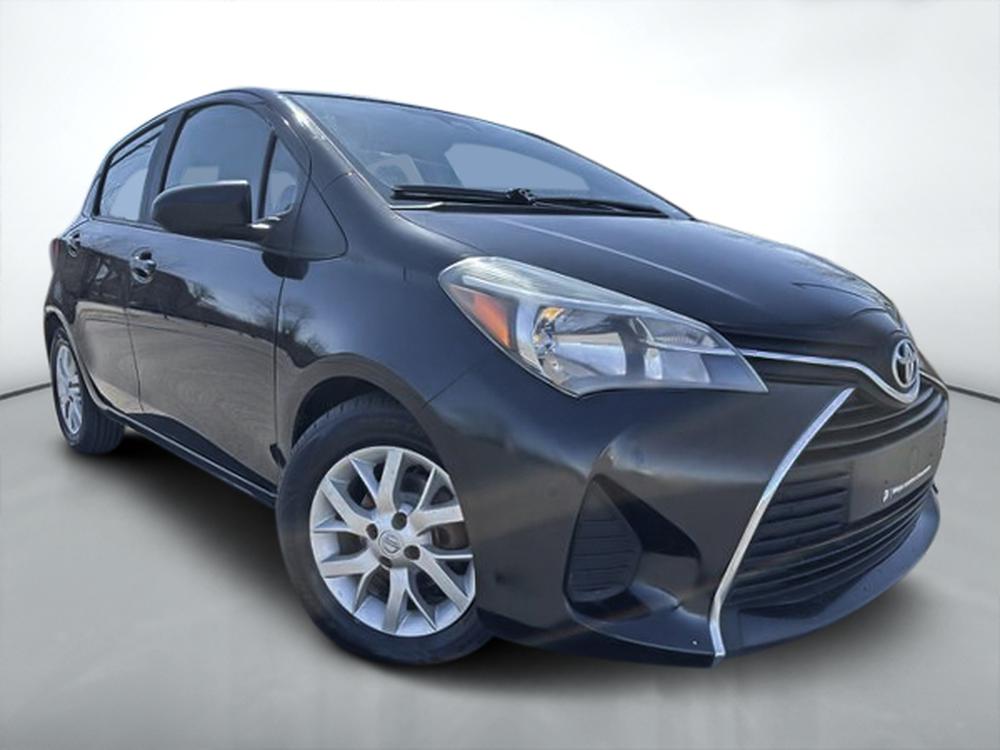 Toyota Yaris LE