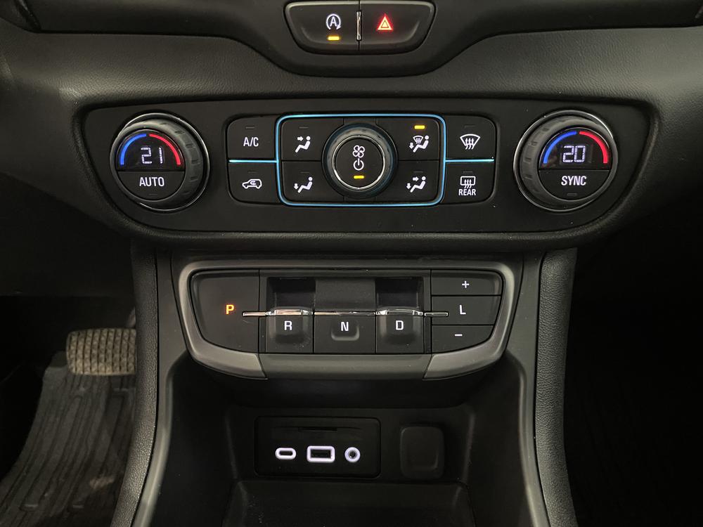 GMC Terrain AT4 AWD 2022 d&rsquo;occasion à vendre - 27