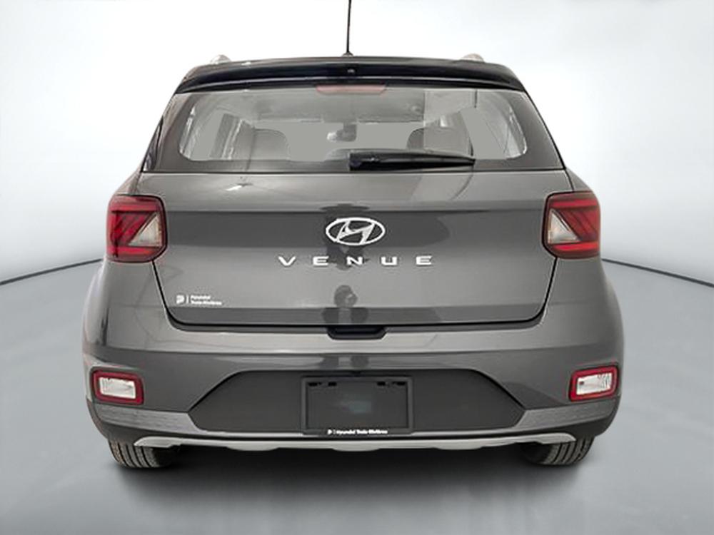 Hyundai Venue PREFERRED TWO TONE 2025 d&rsquo;occasion à vendre - 7