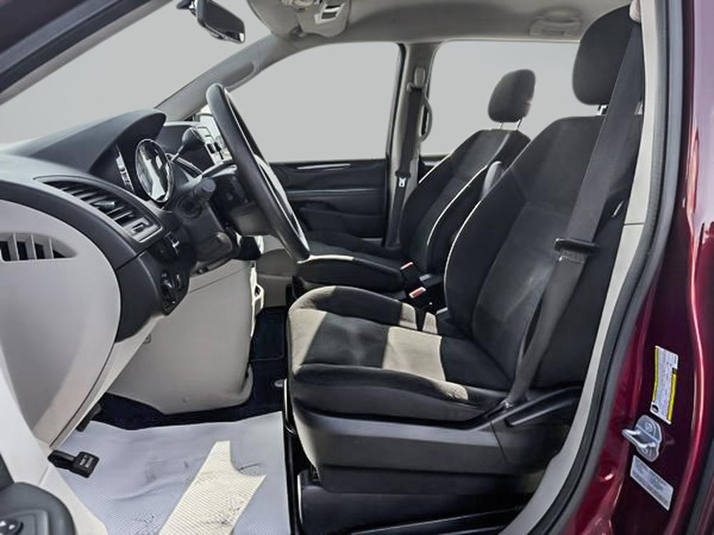 Dodge Grand Caravan SE 2017 d&rsquo;occasion à vendre - 16