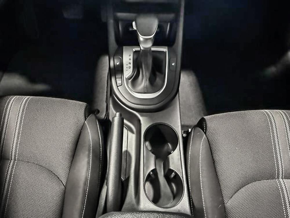 Kia Forte 2024 Blanc usage à vendre Kia Forte 2024 Blanc usage à vendre