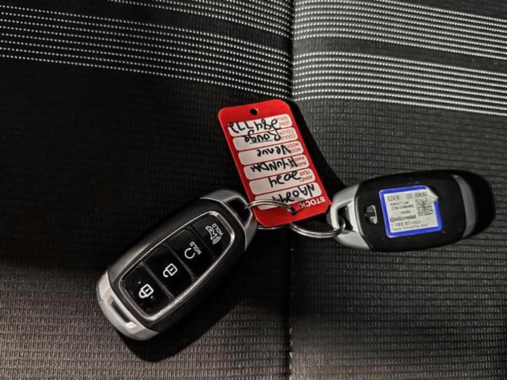 Hyundai Venue Preferred 2024 d&rsquo;occasion à vendre - 32