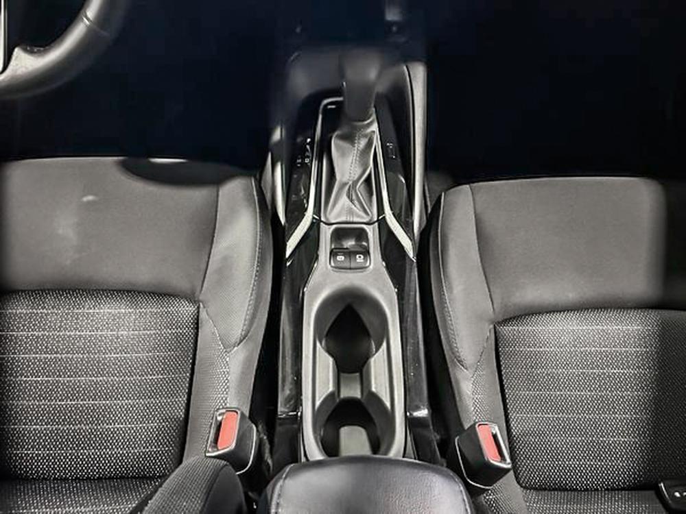 Toyota Corolla SE 2021 d&rsquo;occasion à vendre - 31