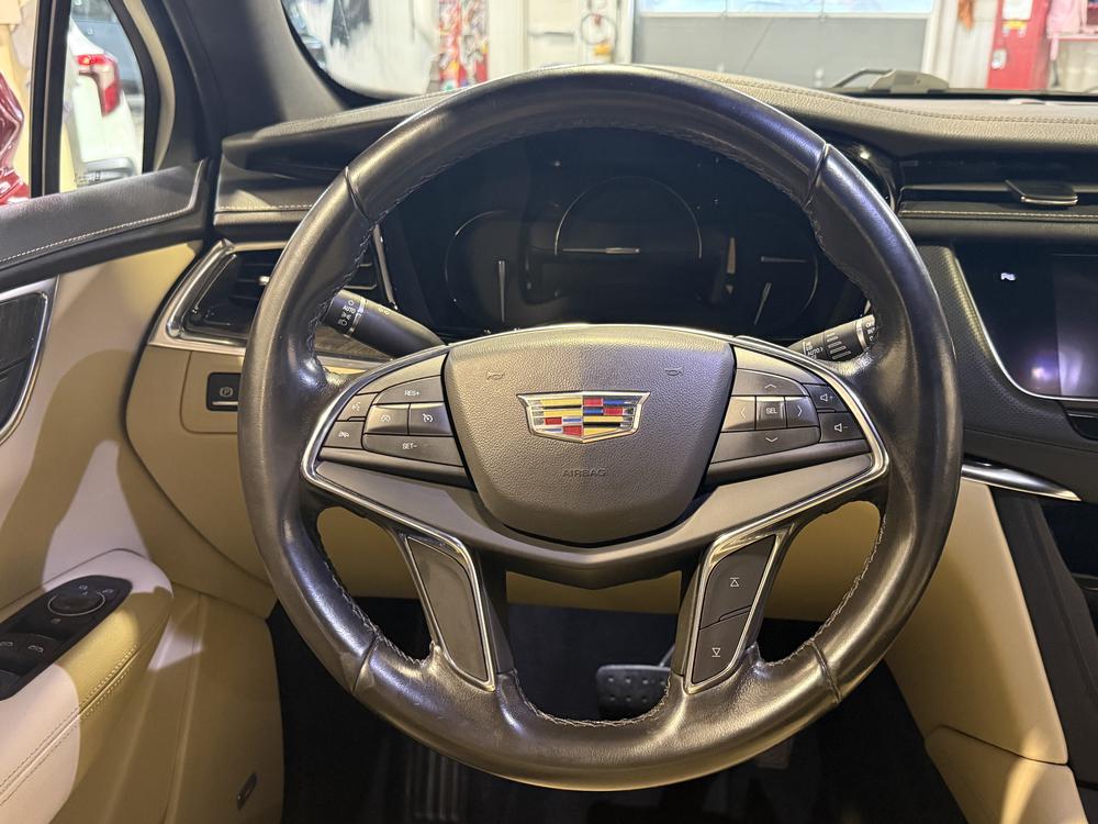 Cadillac XT5 Base 2019 d&rsquo;occasion à vendre - 17