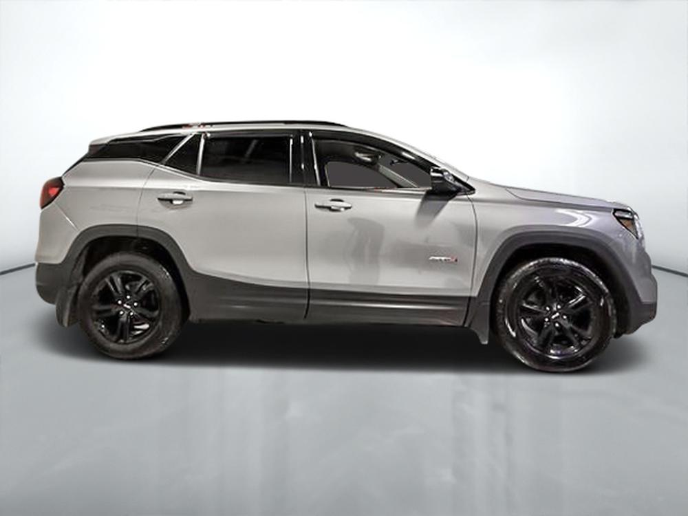 GMC Terrain AT4 2023 d&rsquo;occasion à vendre - 2