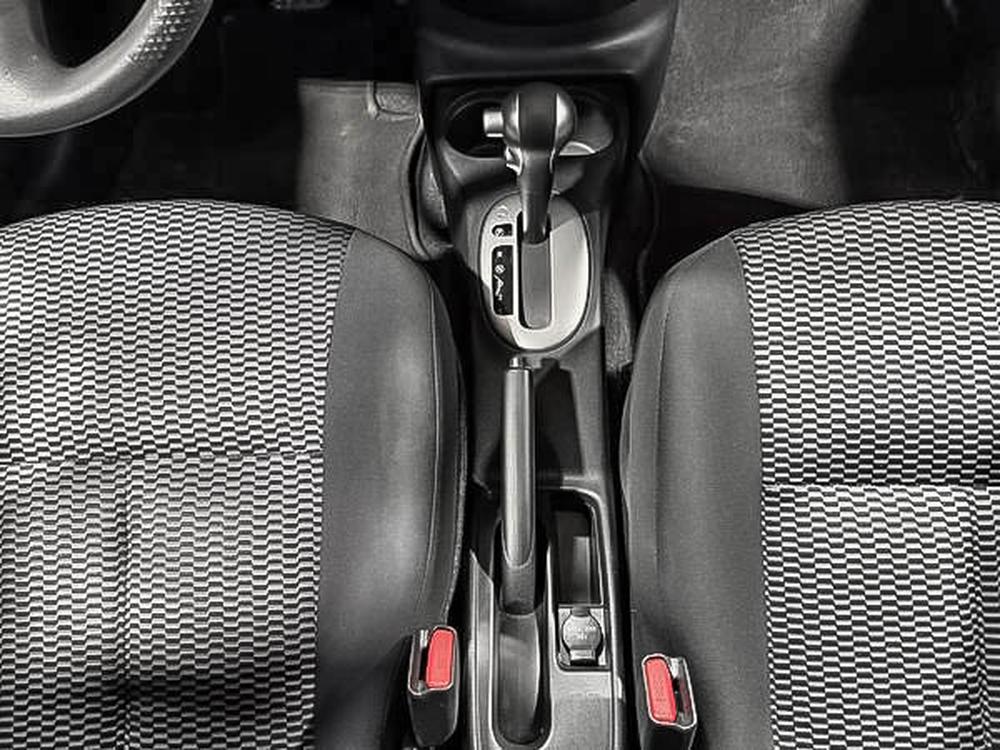 Nissan Micra SV 2016 d&rsquo;occasion à vendre - 27