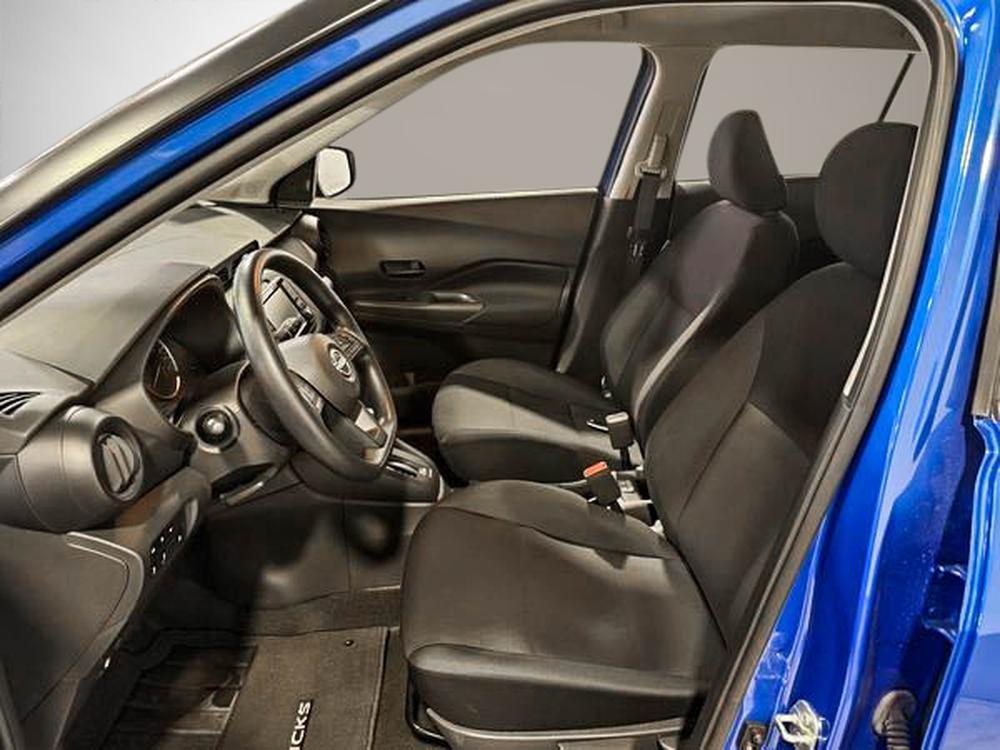 Nissan Kicks S 2023 d&rsquo;occasion à vendre - 16