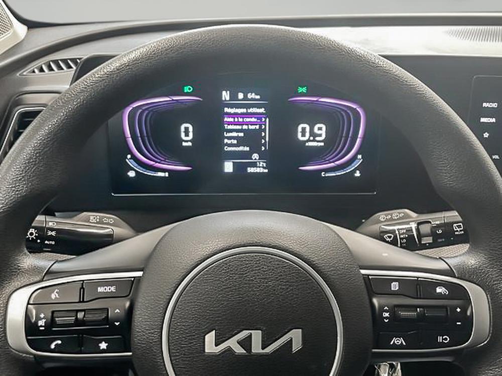 Kia Sportage LX 2023 d&rsquo;occasion à vendre - 23