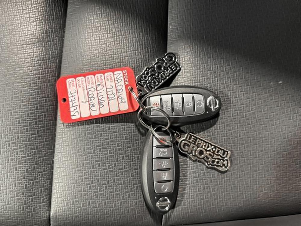 Nissan Rogue SV 2021 d&rsquo;occasion à vendre - 34