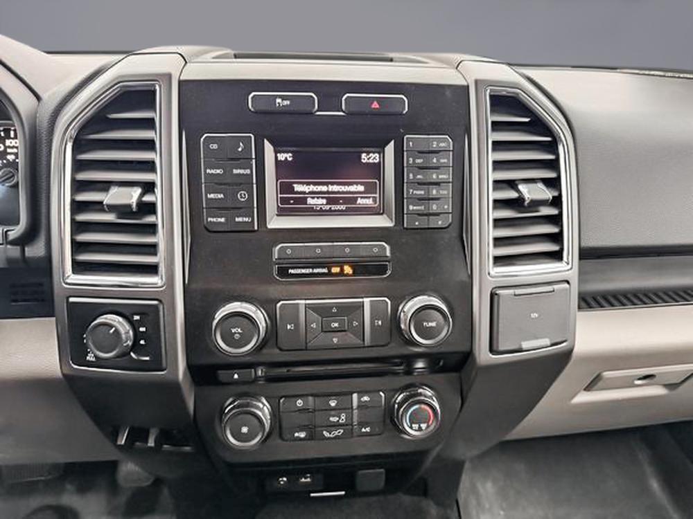 Ford F-150 XLT 2015 d&rsquo;occasion à vendre - 23