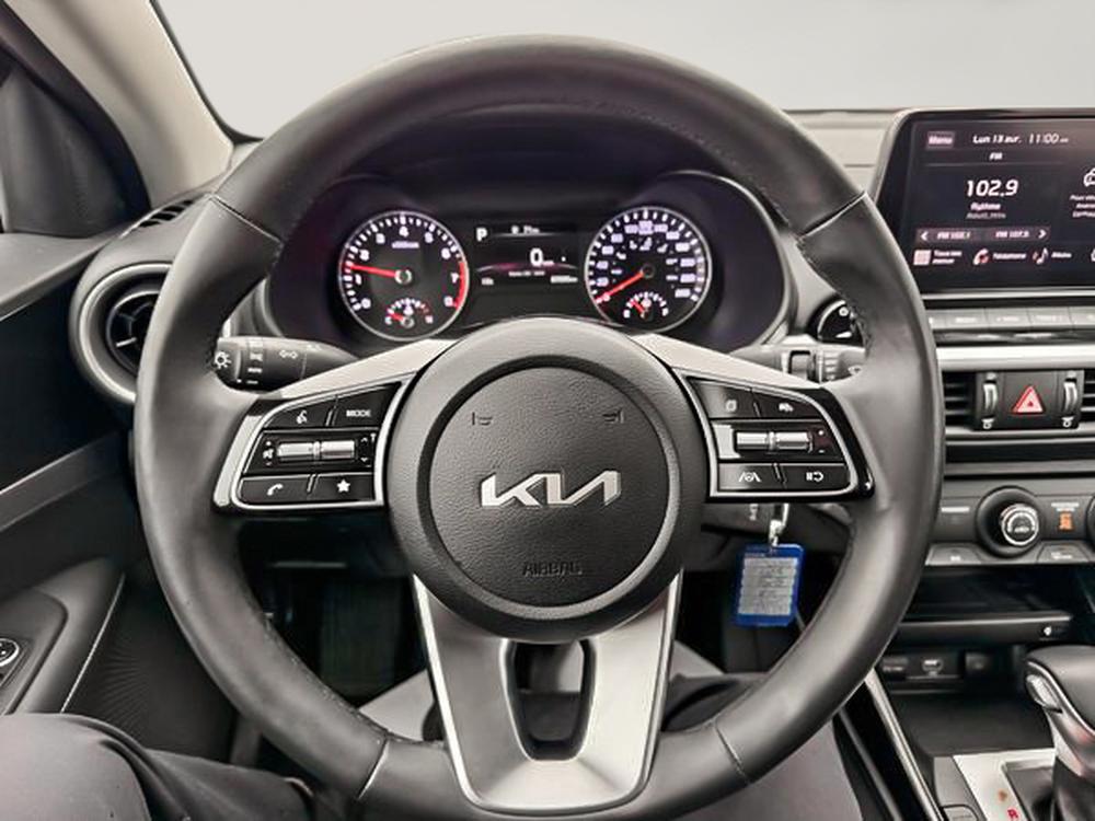 Kia Forte EX 2023 à vendre à Donnacona - 17