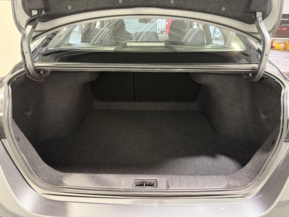 Nissan Sentra SV 2022 d&rsquo;occasion à vendre - 33