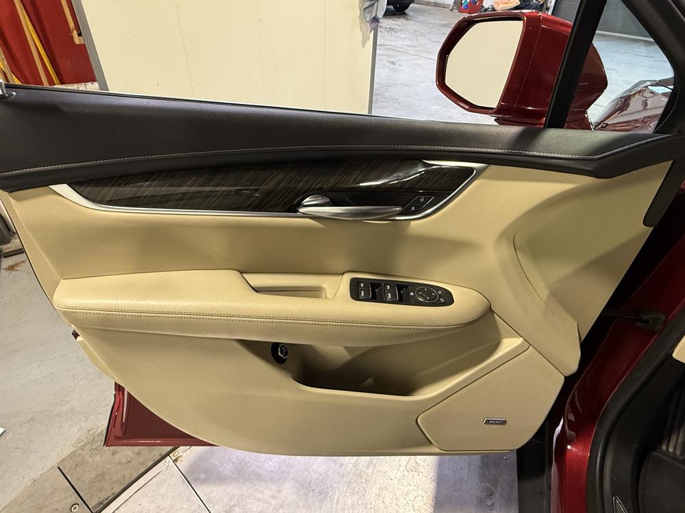 Cadillac XT5 Base 2019 d&rsquo;occasion à vendre - 13