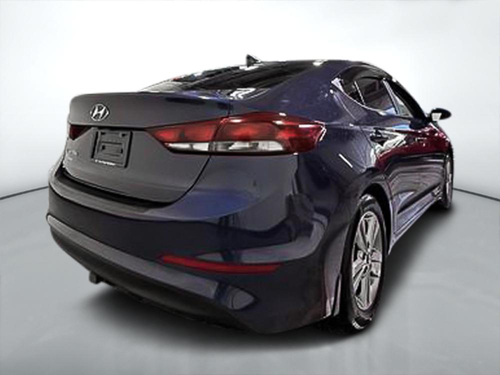 Hyundai Elantra SE 2018 d&rsquo;occasion à vendre - 3