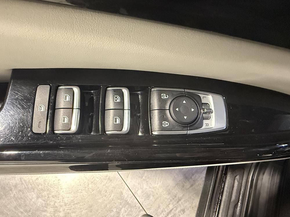 Kia Carnival LX 2022 d&rsquo;occasion à vendre - 14