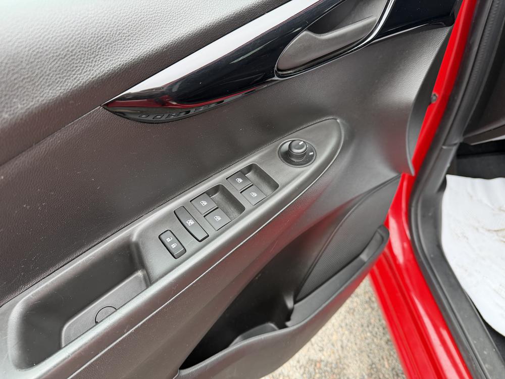 Chevrolet Spark LT 2021 d&rsquo;occasion à vendre - 12