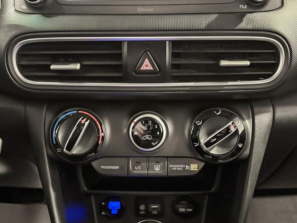 Hyundai Kona Essential 2019 d&rsquo;occasion à vendre - 27